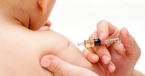 Bambino che si vaccina